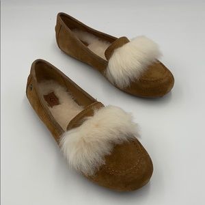 UGG Kaley wisp size 6 or 8